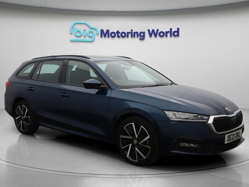 Blue Used 2021 Skoda Octavia SE Technology Estate | £11,900 (Good price) - Image 1/4