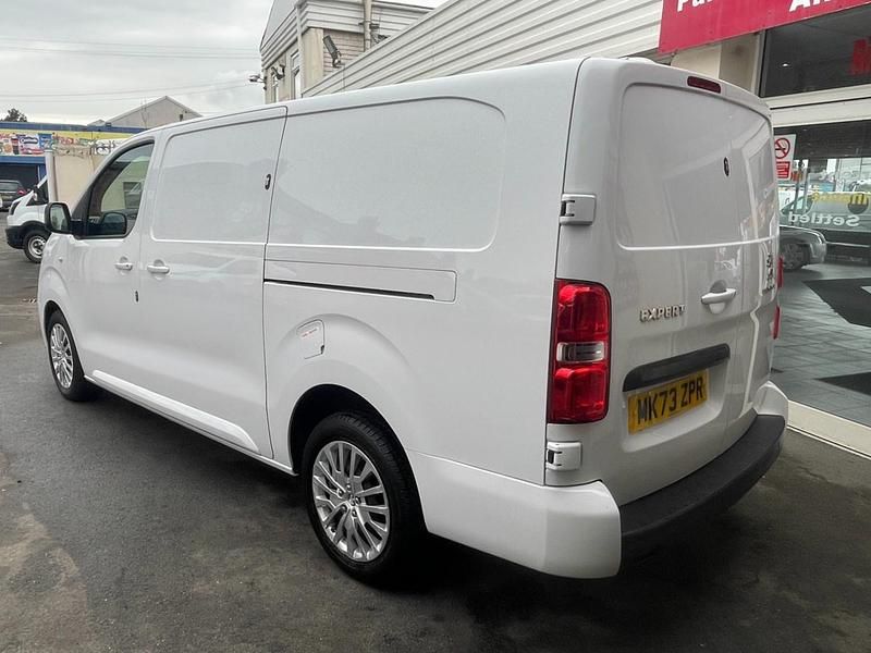 Used Peugeot Expert Premium 2023 White Van