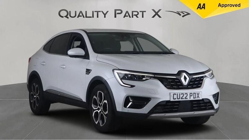 White Used 2022 Renault Arkana Version S SUV | £14,600 - Image 1/3
