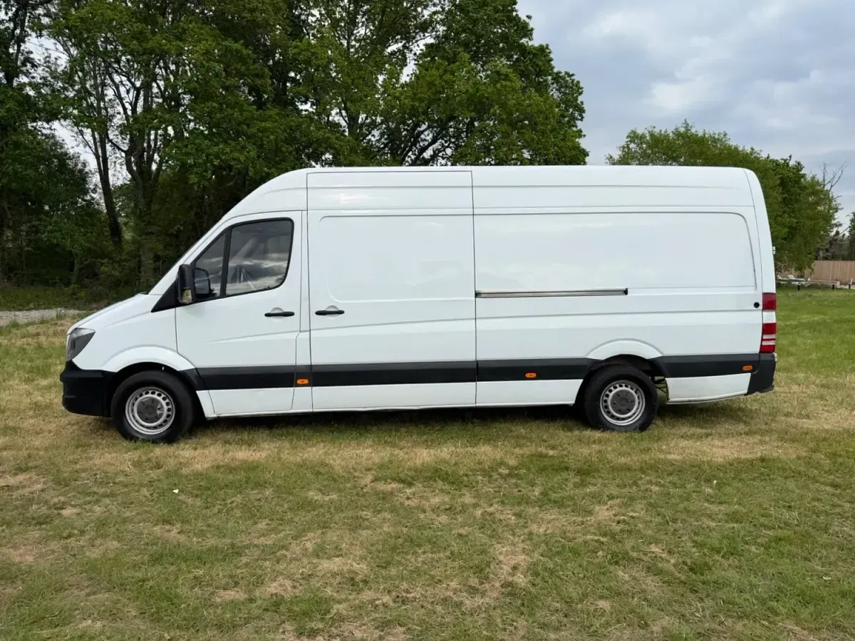 Używany Mercedes Sprinter 2015 Biały Van