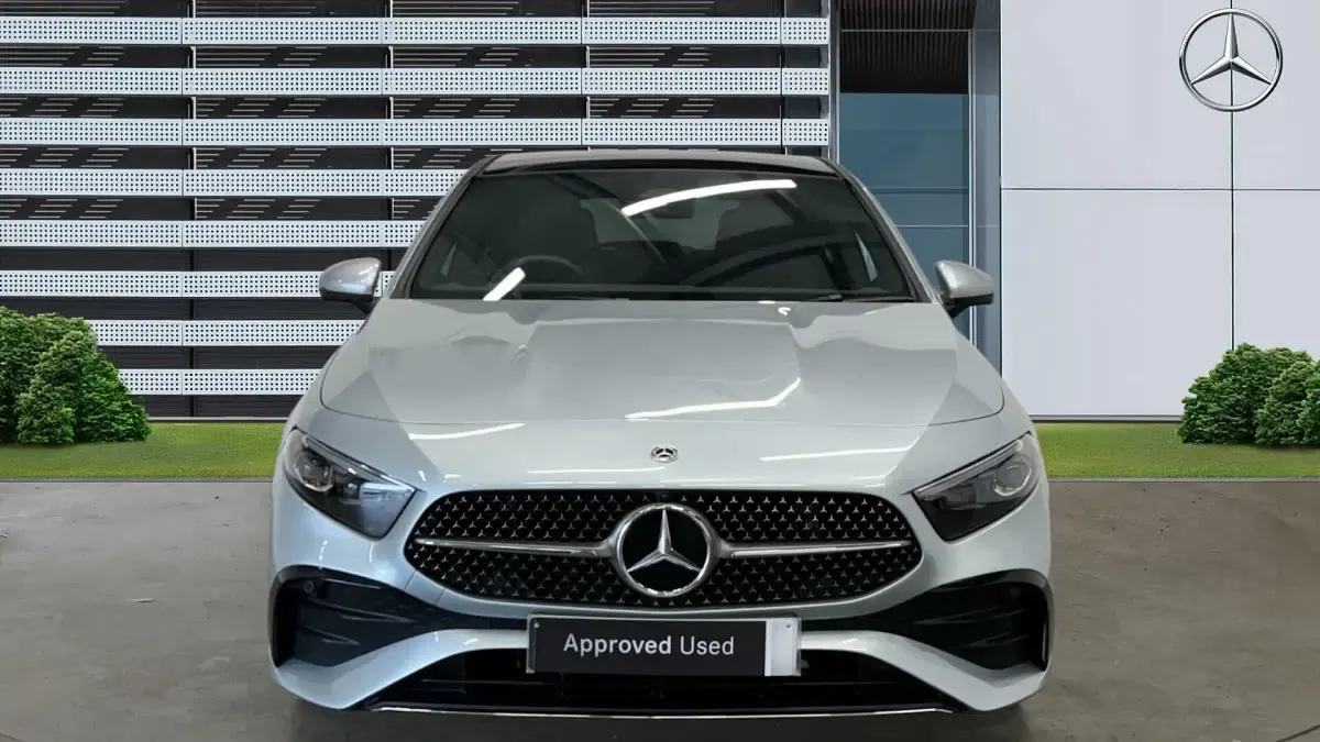 Used Mercedes A180 AMG Line Premium Plus 136 HP (100 kW) 2024 Hatchback