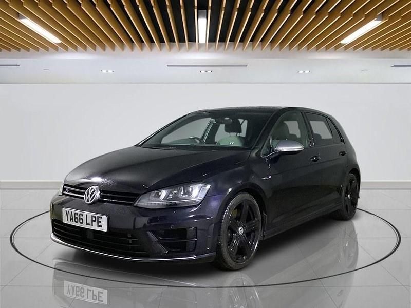 Used VW Golf VII R 300 HP (220 kW) 2016 Black Hatchback