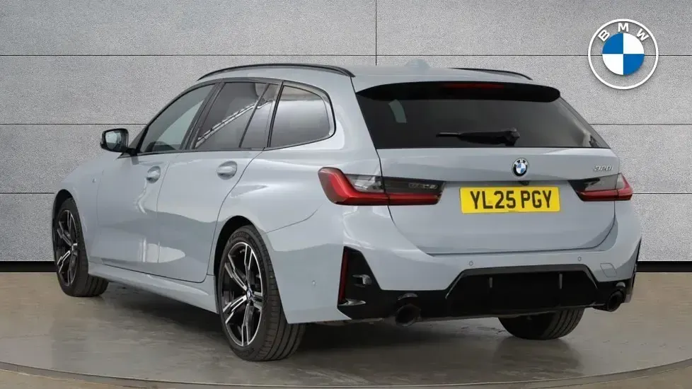 Used BMW 320 M Sport 181 HP (133 kW) 2025 Grey Estate