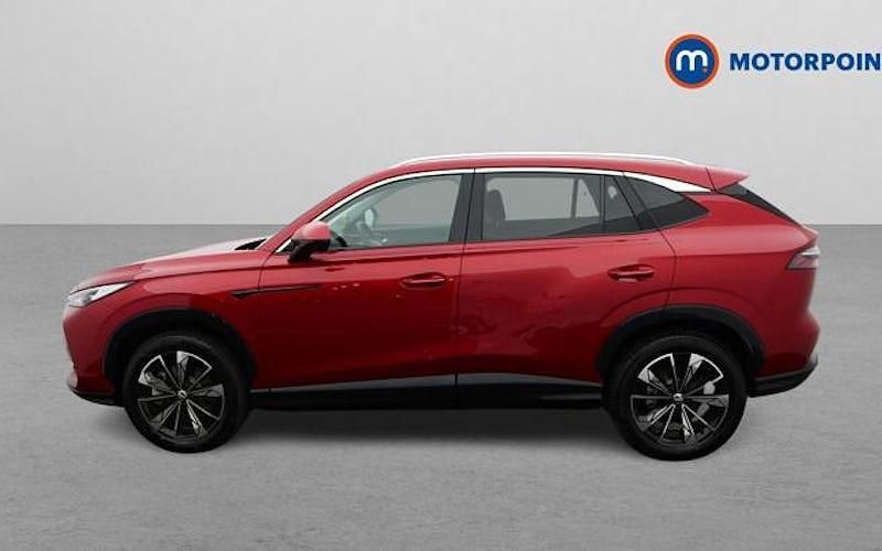 Usado MG HS Trophy 224 HP (164 kW) 2025 Vermelho SUV