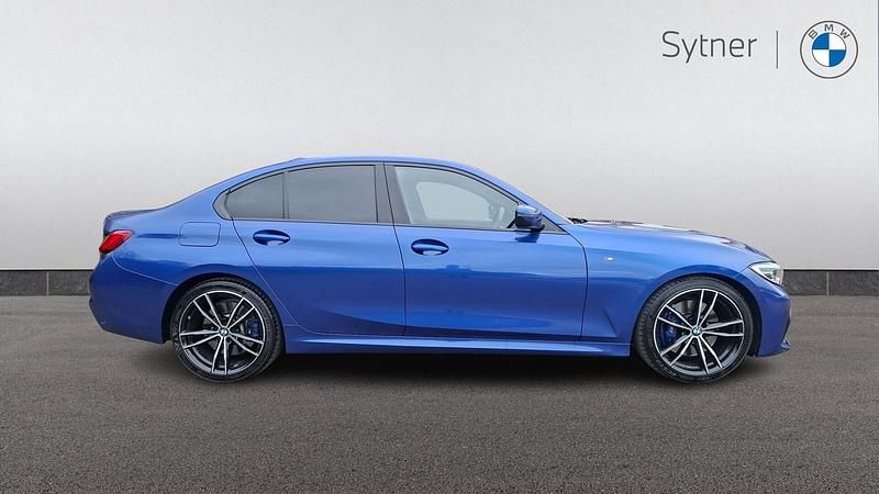 Used BMW 320 M Sport 192 HP (141 kW) 2019 Portimao blue Sedan