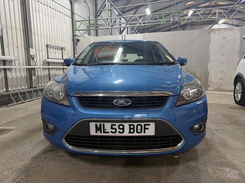 Used Ford Focus Titanium 99 HP (72 kW) 2009 Blue Hatchback