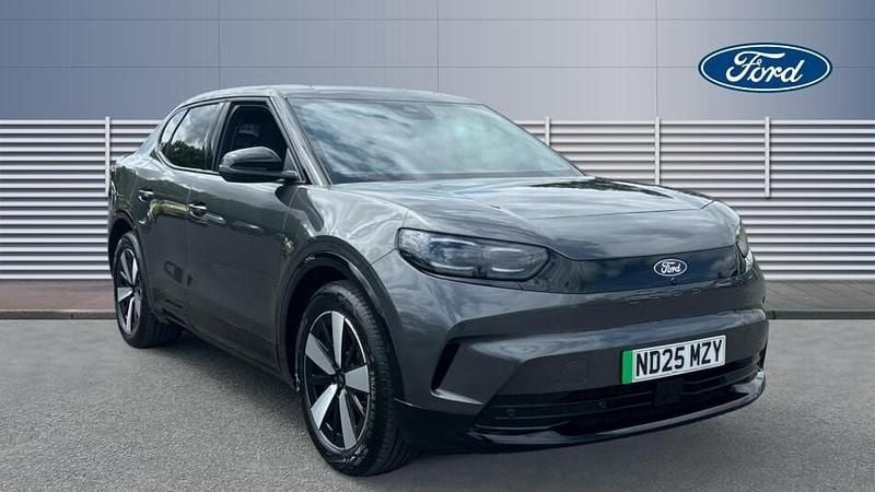 New 2025 Ford Capri Select Estate | £36,495 (Fair price) - Image 1/4