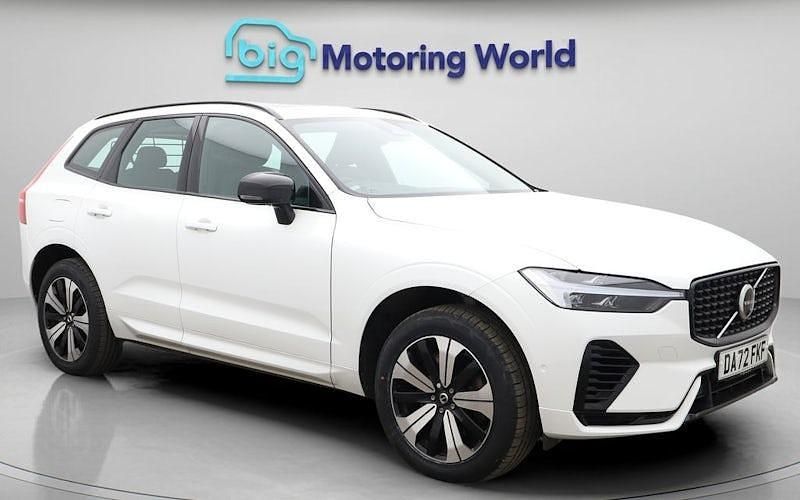 Usado Volvo XC60 Plus 349 HP (256 kW) 2022 Branco SUV