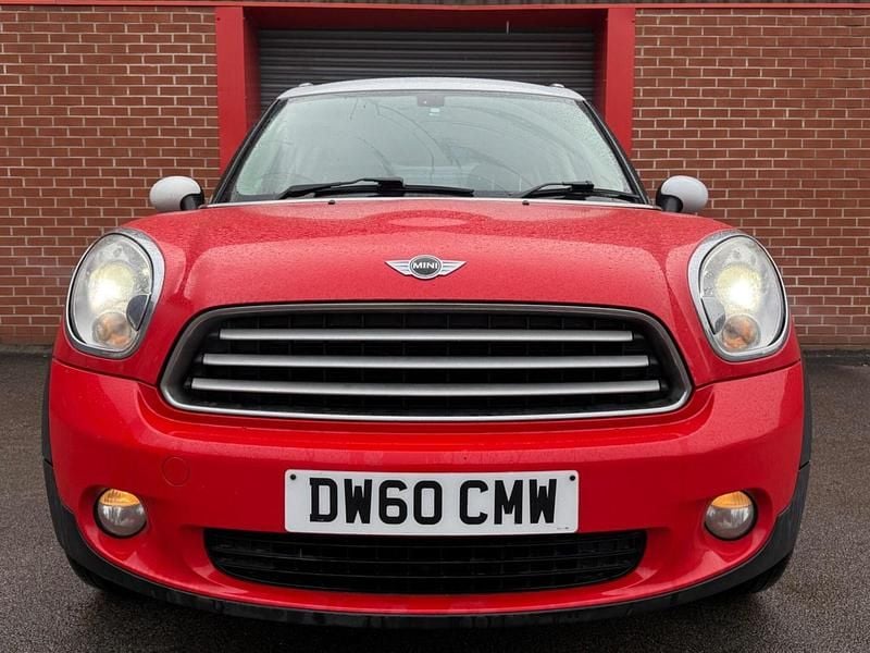 Used Mini Cooper D 2010 Red Hatchback