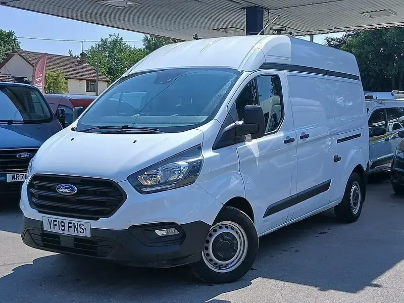 Used Ford Transit Custom 130 HP (95 kW) 2019 White Van
