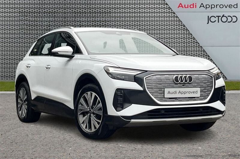 White Used 2023 Audi Q4 e-tron Sport SUV | £26,500 (Good price) - Image 1/4
