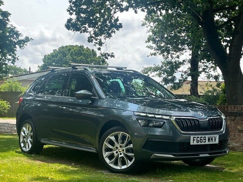Grey Used 2019 Skoda Kamiq SE L SUV | £13,995 (Fair price) - Image 1/4