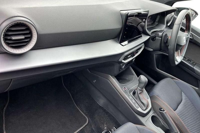 Used Seat Leon 88 HP (64 kW) 2025 Grey Hatchback