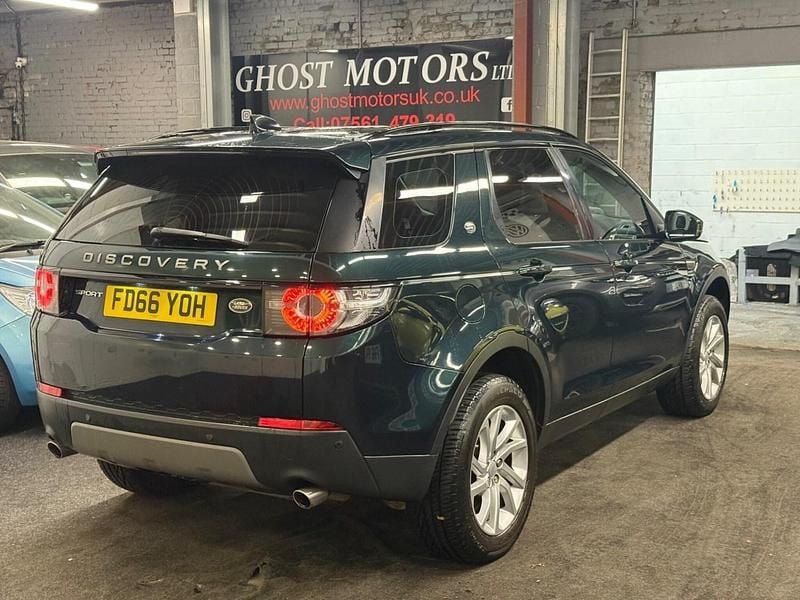 Used Land Rover Discovery Sport SE 180 HP (132 kW) 2016 Green SUV