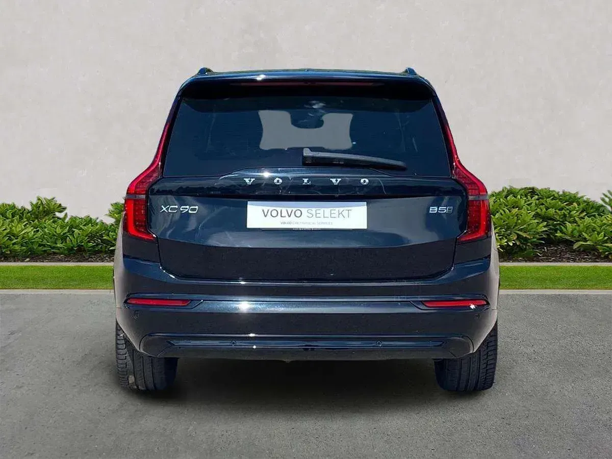 Used Volvo XC90 Ultra 455 HP (334 kW) 2025 Black SUV