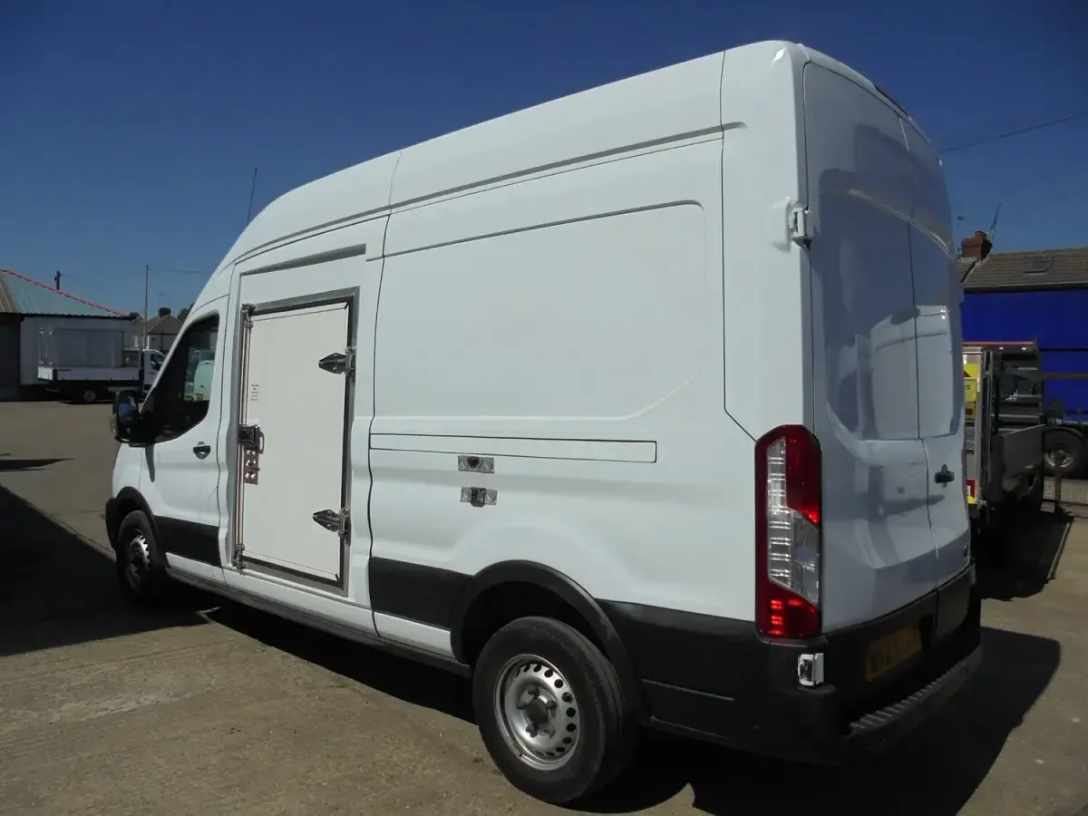 Used Ford Transit 130 HP (95 kW) 2023 White Van