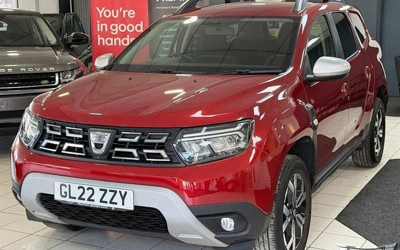 Used Dacia Duster Prestige 150 HP (110 kW) 2022 Red SUV