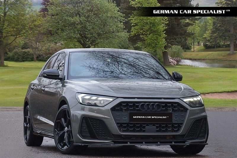 Used Audi A1 Sportback S-Line 2019 Manhattan green Hatchback