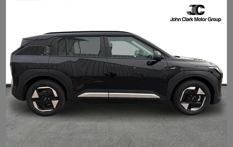 Used Kia EV3 Air 147 kW (201 HP) 2025 Black SUV
