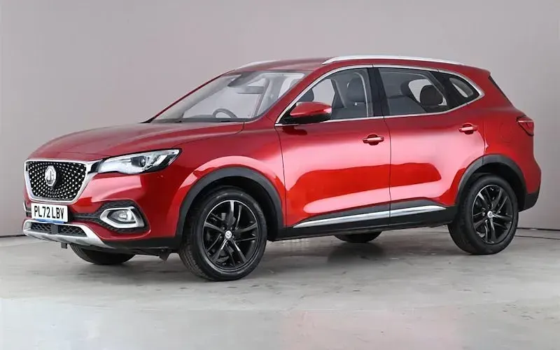 Used MG HS Excite 162 HP (119 kW) 2023 Red SUV