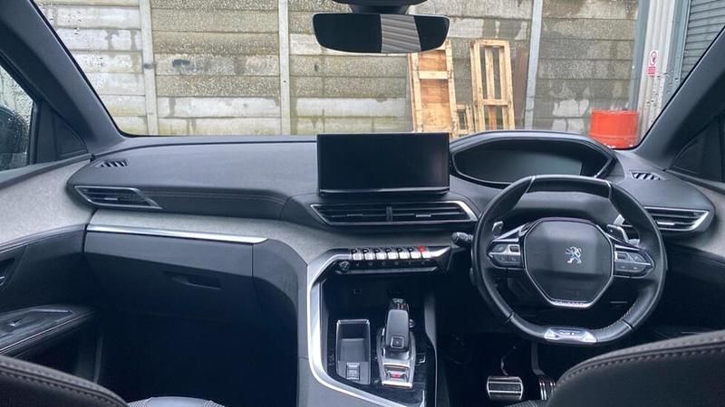 Used Peugeot 5008 GT 129 HP (94 kW) 2022 Grey SUV