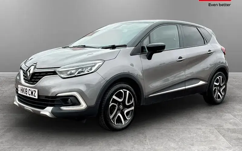Used Renault Captur Dynamique 90 HP (66 kW) 2018 Grey SUV