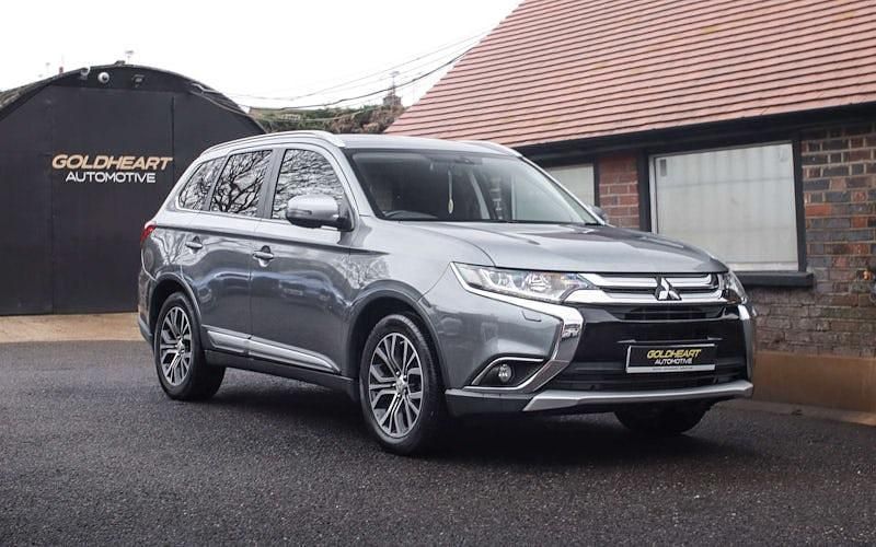 Used Mitsubishi Outlander 150 HP (110 kW) 2016 SUV