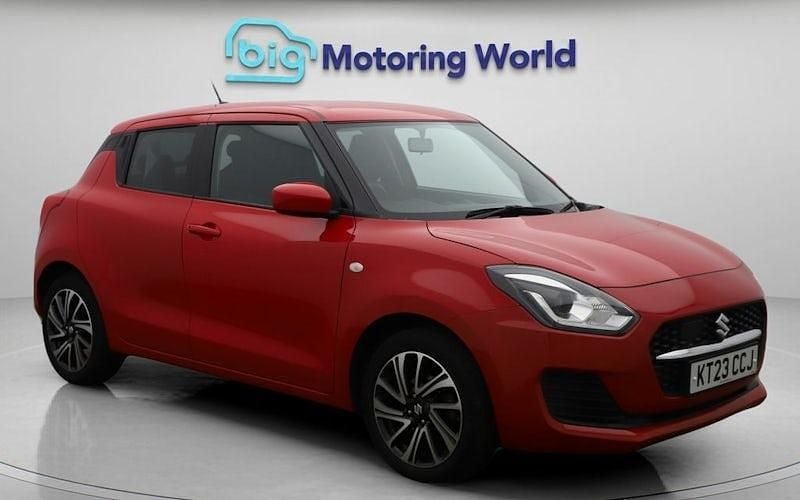 Used 2021 Suzuki Swift SZ-L Hatchback | £11,300 (Fair price) - Image 1/4