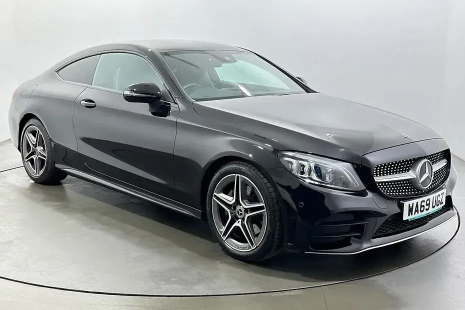Used Mercedes C200 AMG Line Premium 184 HP (135 kW) 2019 Coupe