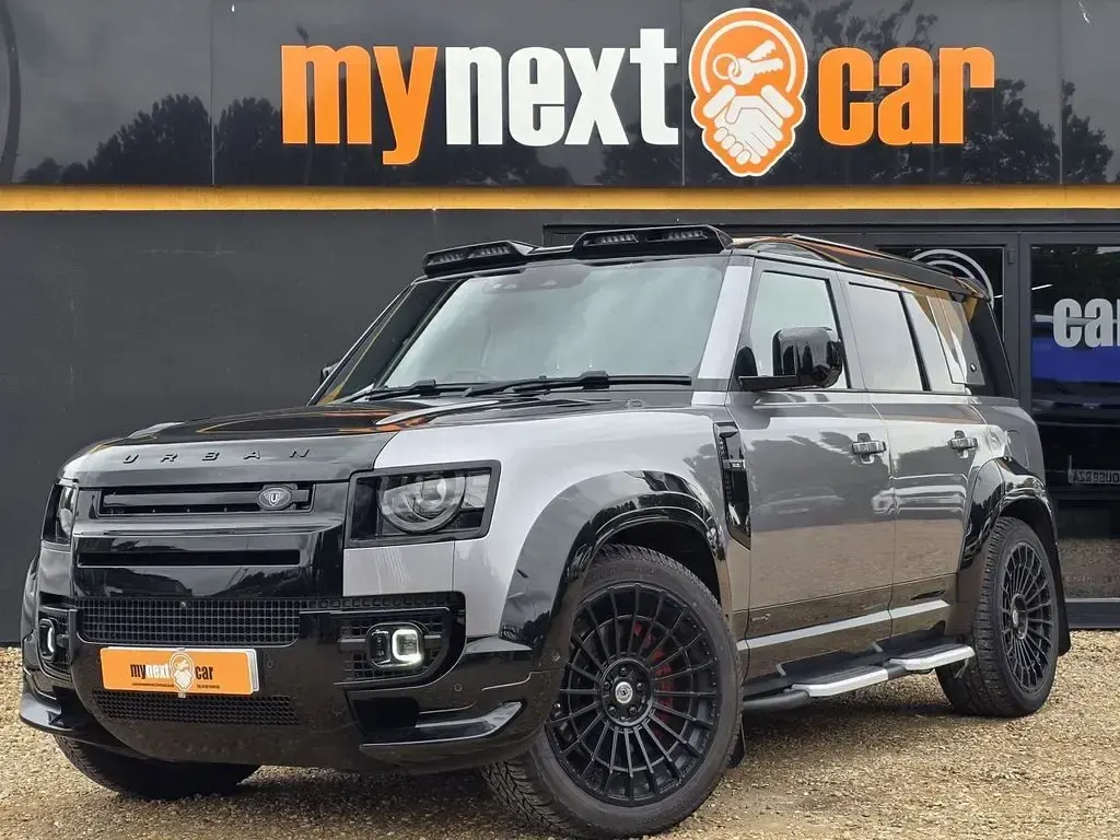 Used Land Rover Defender S 398 HP (292 kW) 2023 Grey SUV