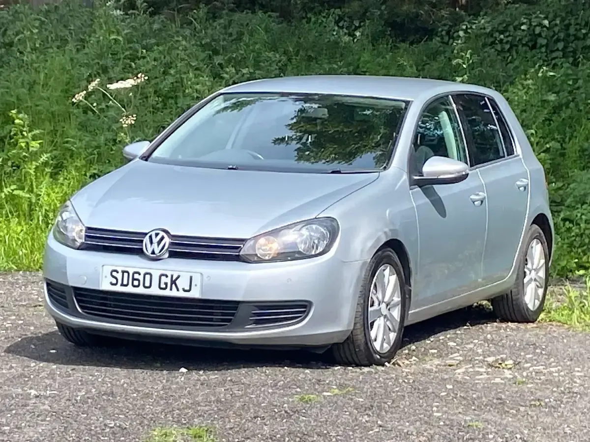 Used VW Golf VI Match 105 HP (77 kW) 2010 Silver Hatchback
