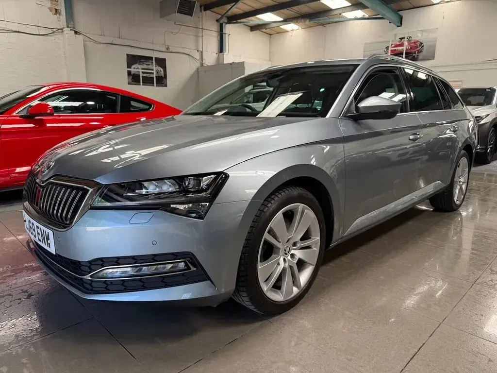 Used Skoda Superb SE L 150 HP (110 kW) 2019 Grey Estate