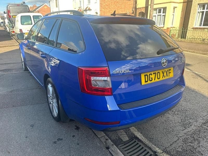 Used Skoda Octavia SE L 150 HP (110 kW) 2020 Blue Estate