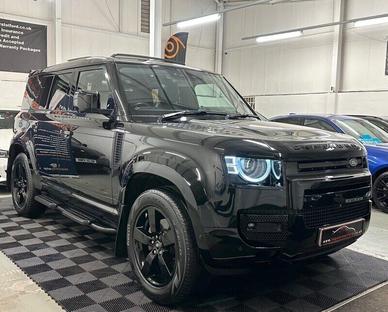Black Used 2020 Land Rover Defender HSE SUV | £48,995 (Fair price) - Image 1/2