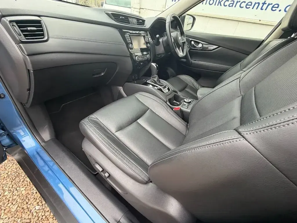 Used Nissan X-Trail S 177 HP (130 kW) 2018 Blue SUV