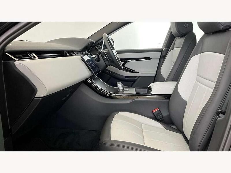 Used Land Rover Range Rover evoque SE Dynamic 204 HP (150 kW) 2025 Santorini black SUV