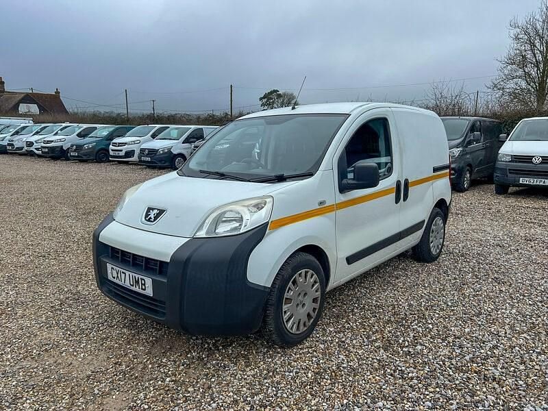 Used Peugeot Bipper 80 HP (58 kW) 2017 White