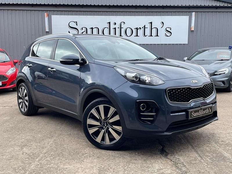 Blue Used 2016 Kia Sportage 3 SUV | £9,950 (Fair price) - Image 1/4