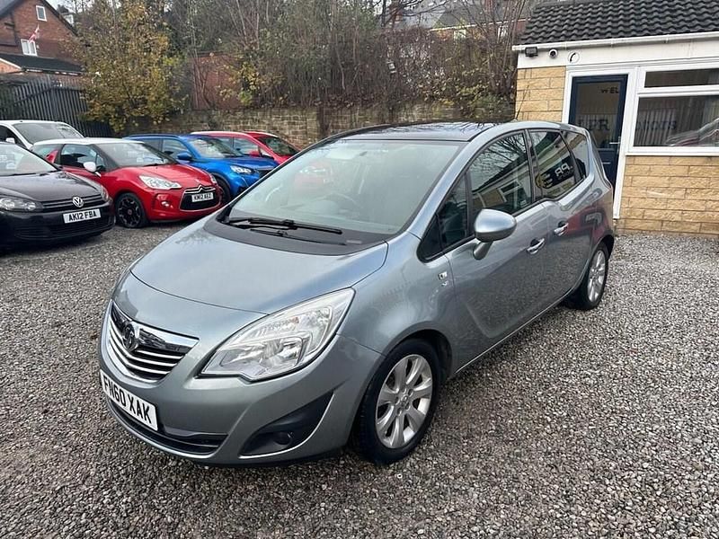 Used Vauxhall Meriva 100 HP (73 kW) 2010 Silver MPV