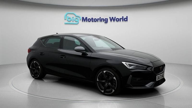 Used 2023 Cupra Leon VZ3 Hatchback | £23,500 (Fair price) - Image 1/4