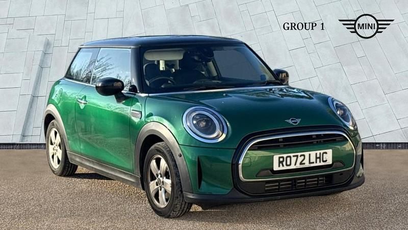 Used Mini Cooper Classic 136 HP (100 kW) 2022 Green Hatchback