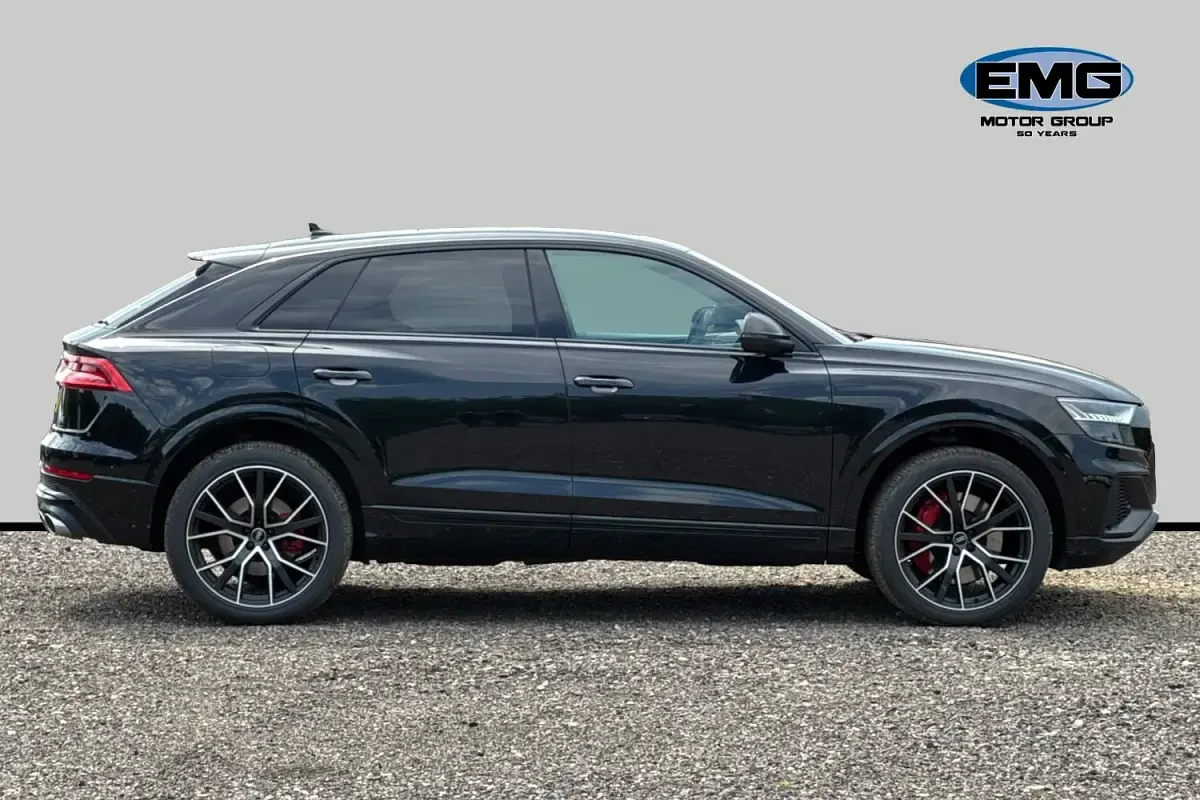 Used Audi SQ8 Advanced 507 HP (372 kW) 2022 Black SUV