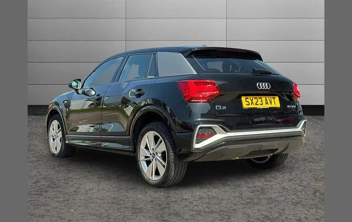 Used Audi Q2 S-Line 108 HP (79 kW) 2023 Black SUV