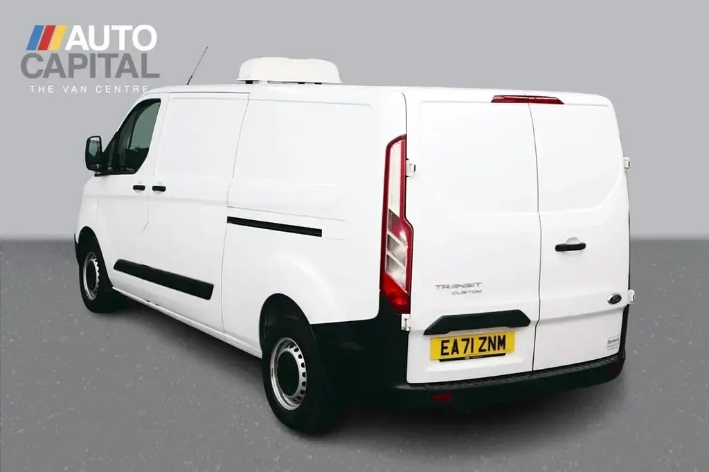 Used Ford Transit Custom 130 HP (95 kW) 2022 White Van