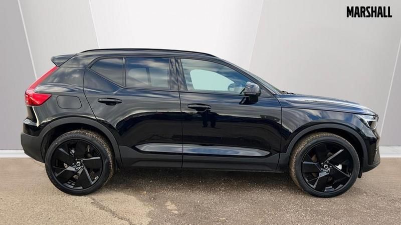 Used Volvo XC40 Plus 197 HP (144 kW) 2025 Black SUV
