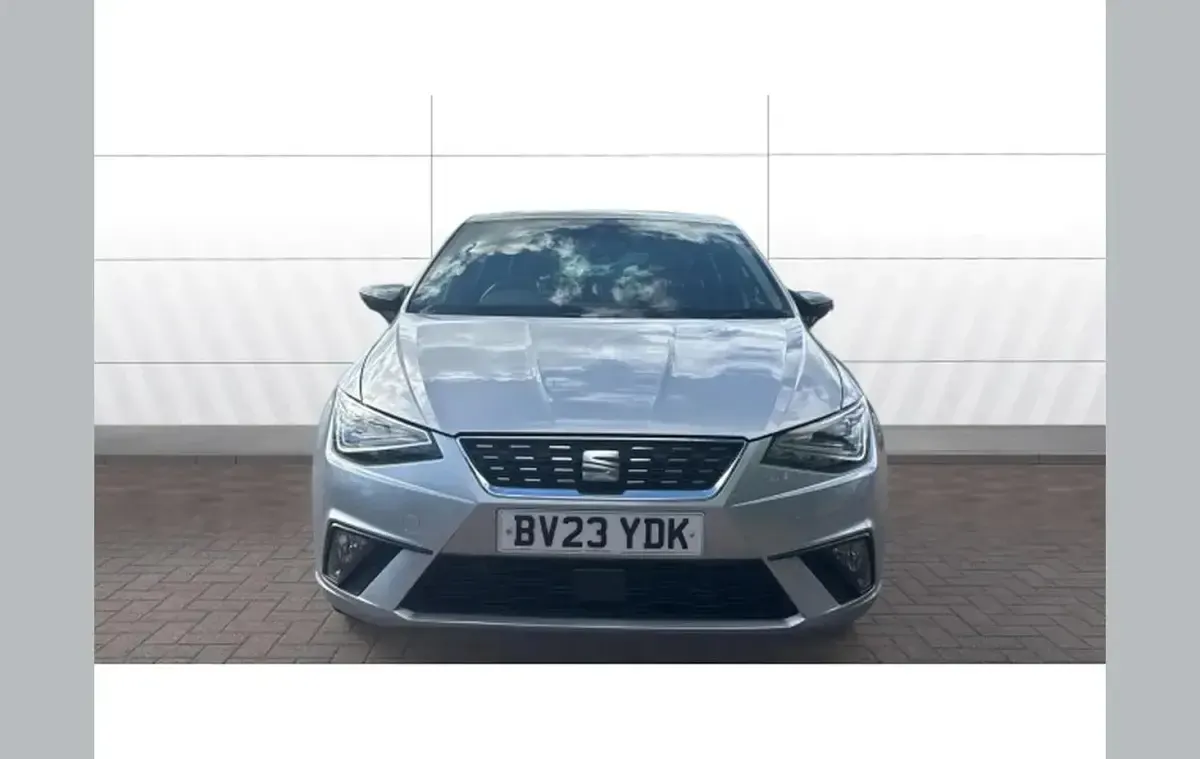 Used Seat Ibiza XCELLENCE 108 HP (79 kW) 2023 Silver Hatchback