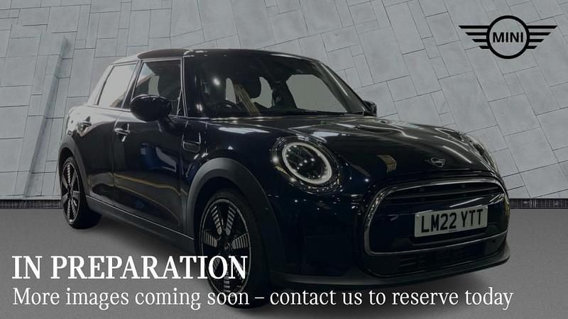 Black Used 2022 Mini Cooper Exclusive Hatchback | £22,190 (Expensive) - Image 1/4