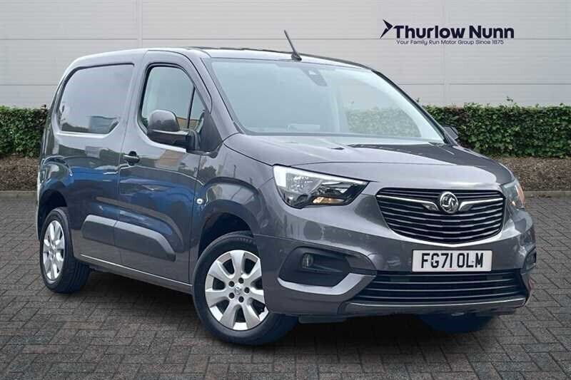 Grey Used 2021 Vauxhall Combo MPV | £9,000 (Fair price) - Image 1/4