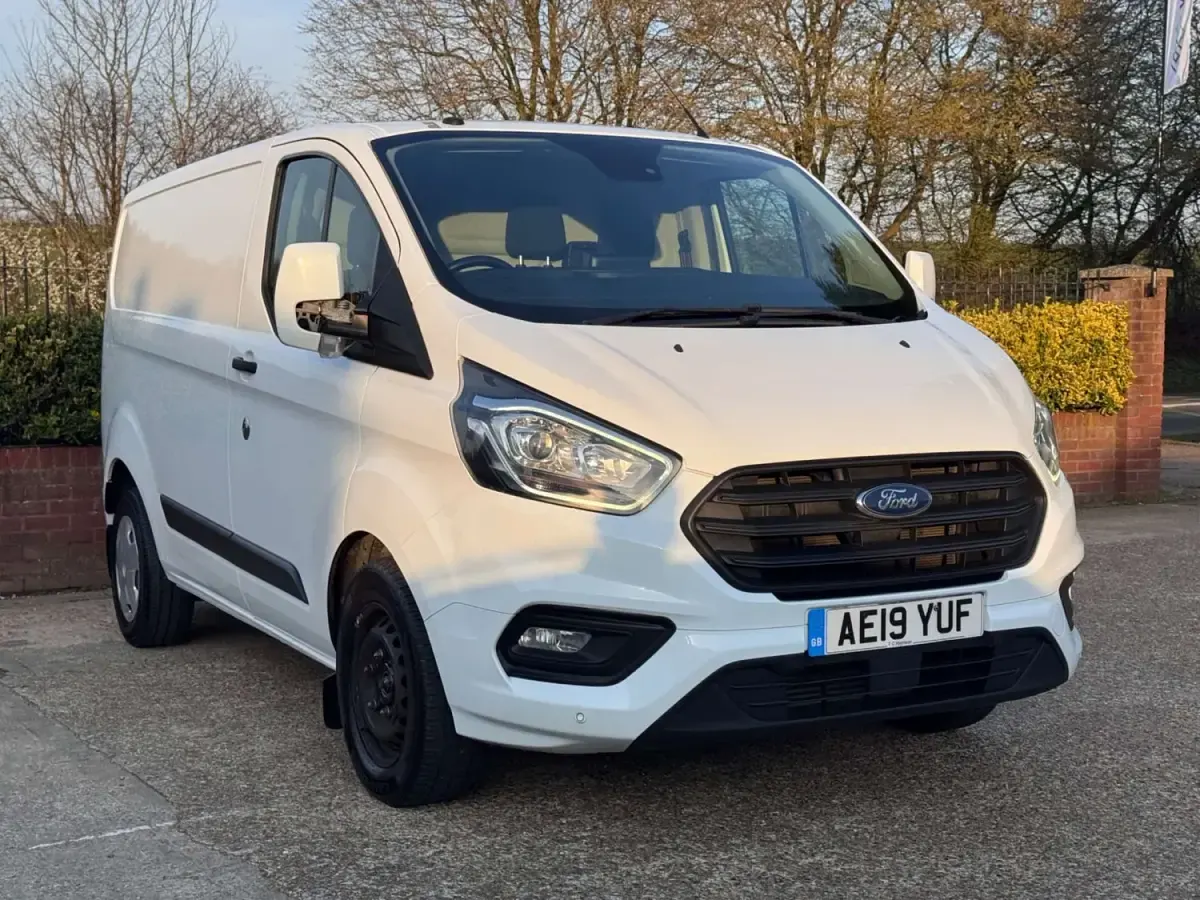 Używany Ford Transit Custom Trend 130 KM (95 kW) 2019 Biały Van