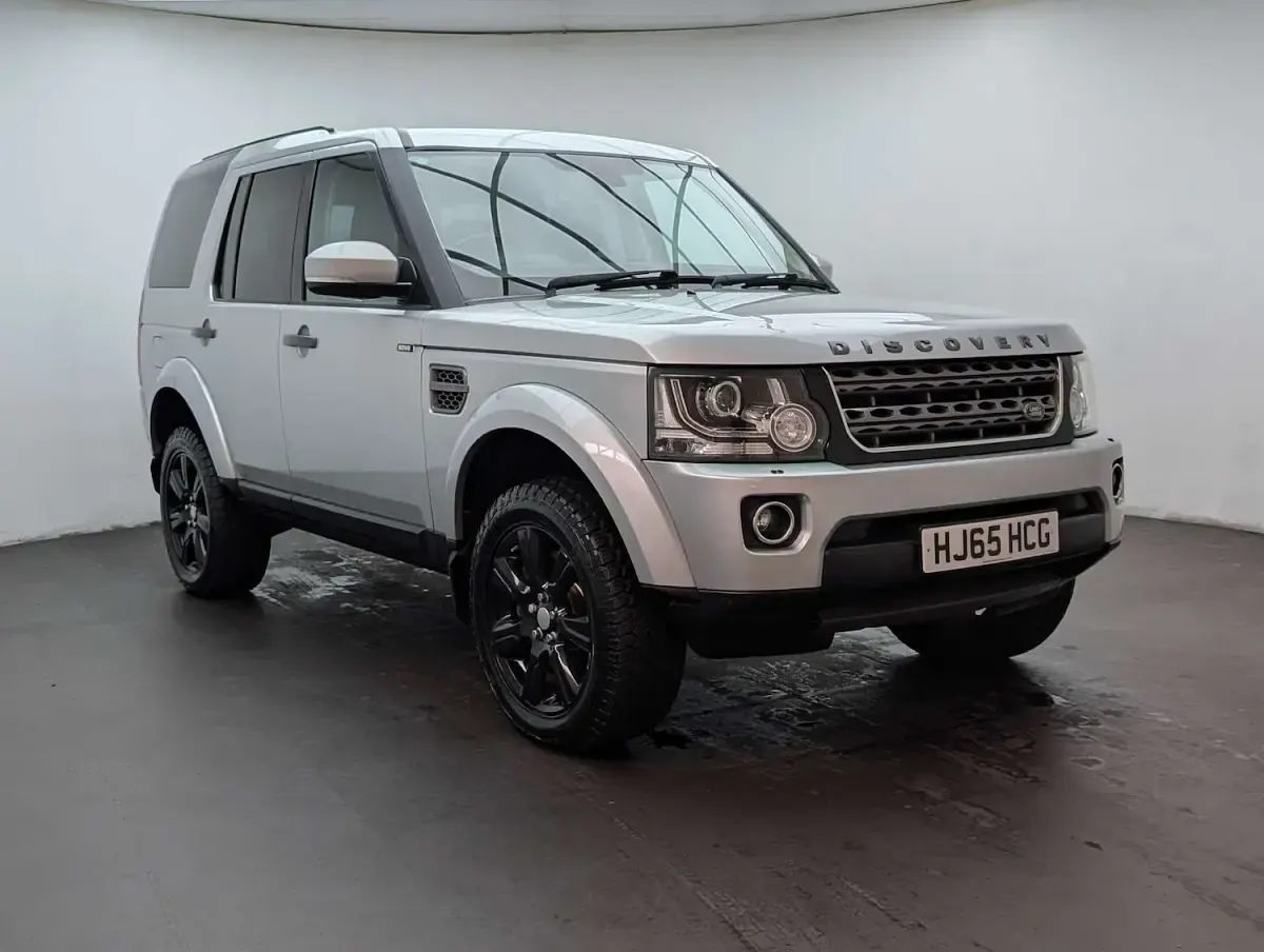 Used Land Rover Discovery SE 256 HP (188 kW) 2015 Silver SUV